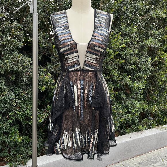 BCBGMaxazria Black Gold Sequins Lace Formal Dress Women’s 2 - Picture 1 of 10
